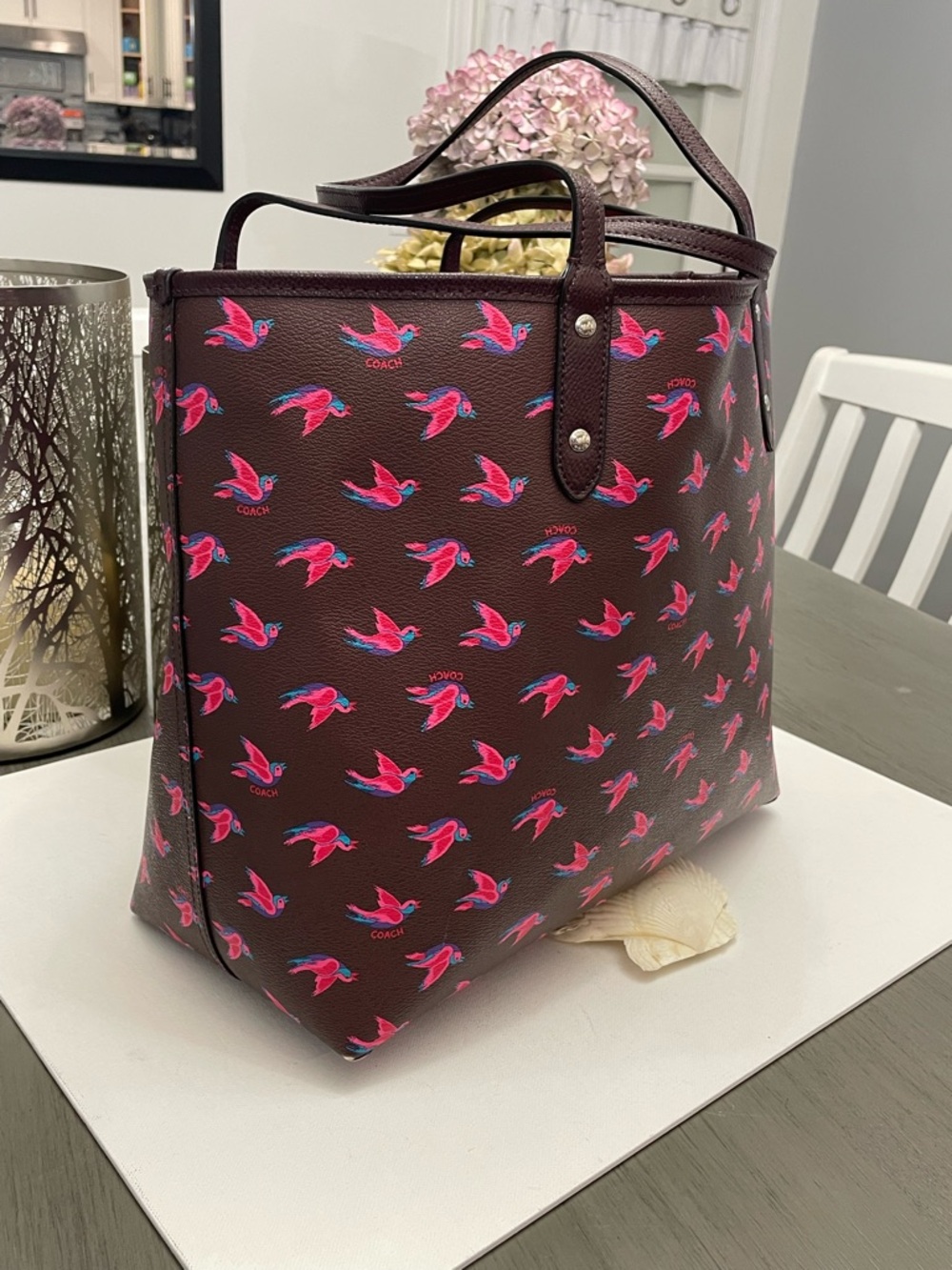 Coach reversible Maroon Tote with Pink Bird Motif - Picture 9 of 15